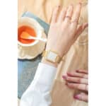 שעון Roberto Marino צבע זהב , שעון לנשים Roberto Marino, שעון משובץ Roberto Marino, שעון לאשה, שעון יד מותגים לאשהRoberto Marino צבע זהב
