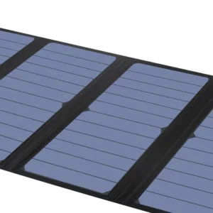 מיני פאנל סולארי, פאנל סולארי נייד, מטען סולארי, BigBlue B428, טעינה ירוקה, אנרגיה מתחדשת, מתקפל וקומפקטי, מונו-גבישי, הגנת טעינה חכמה, שלוש יציאות USB, איכות גבוהה, עמיד למים ואבק